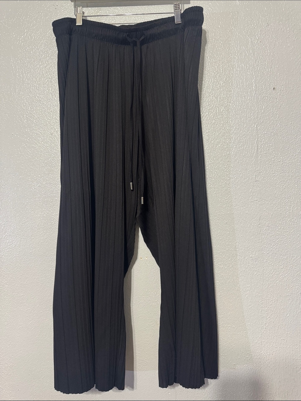 Sabrina Lauren Black Plisse Pleated Wide Leg Palazzo Pants Drawstring XL